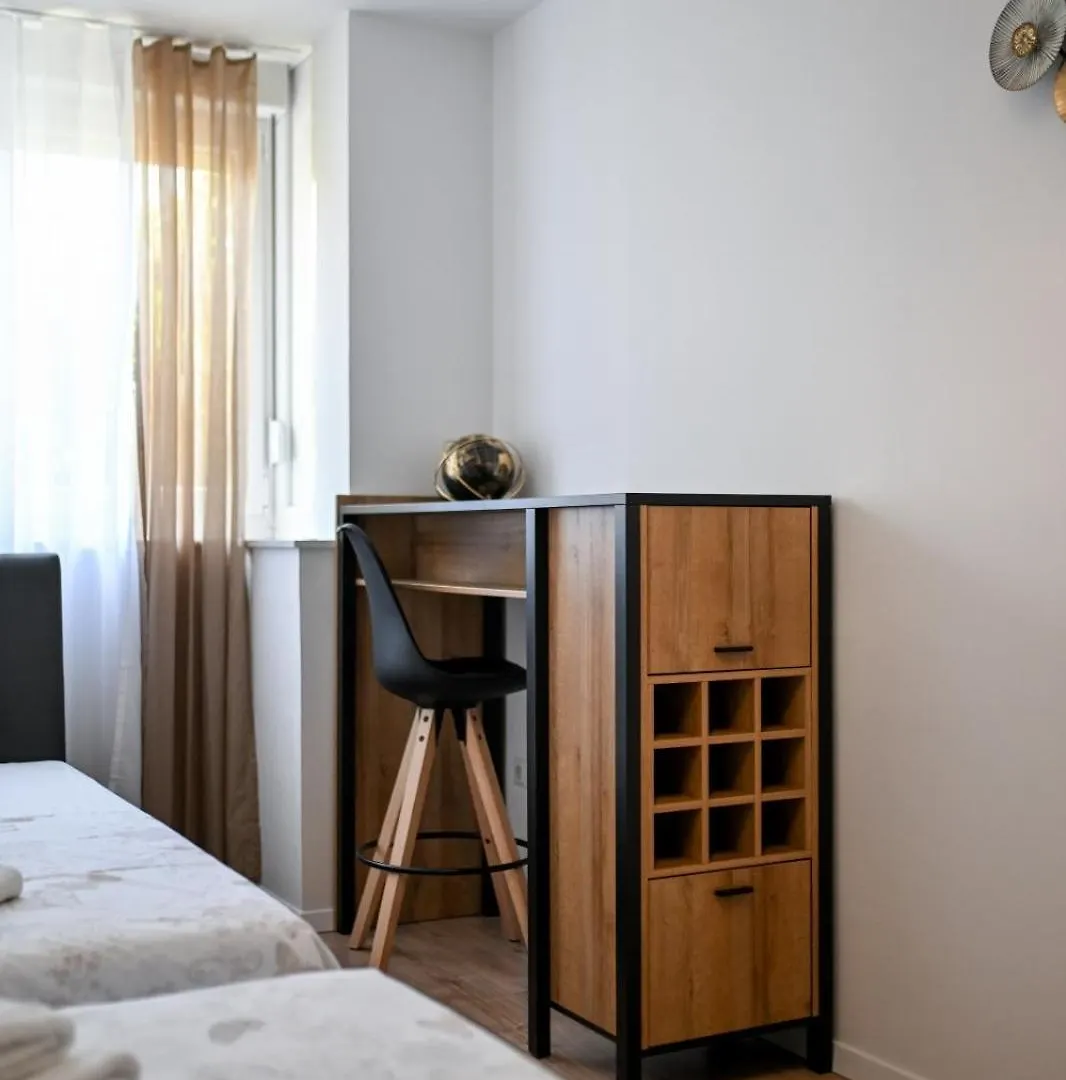 Newly Renovated Apartment Luce Zadar
